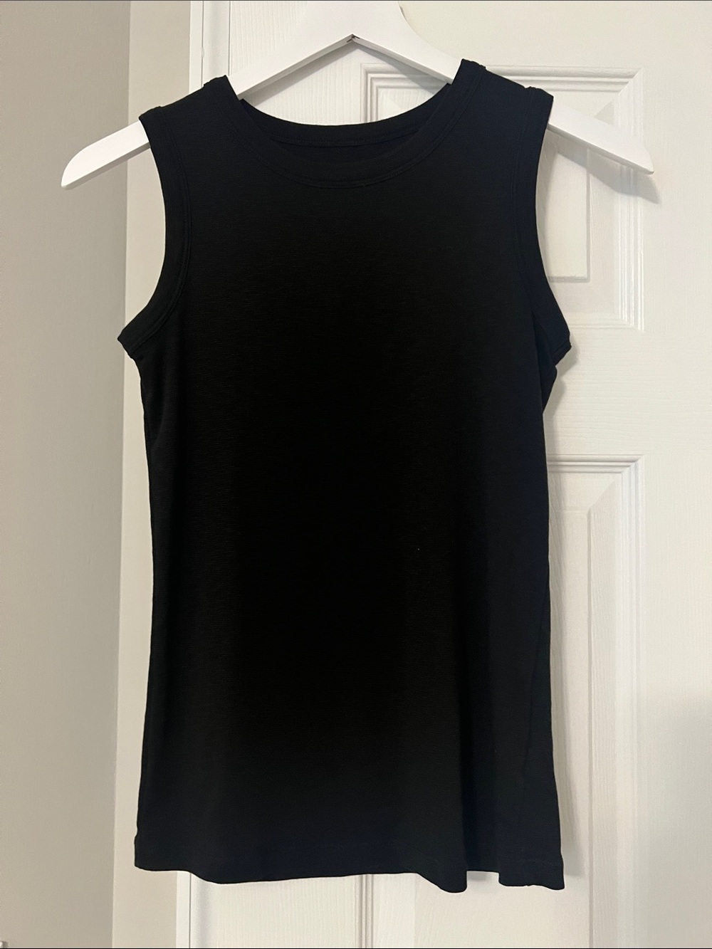 Rachel Zoe Black Sleeveless Crewneck Tank